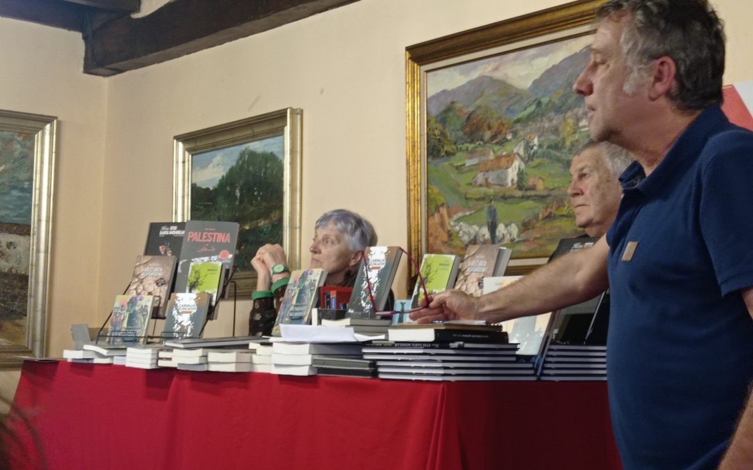 📚Aurten ere Ilbeltza Beltza -n egon gara gure denda mugikorrarekin.